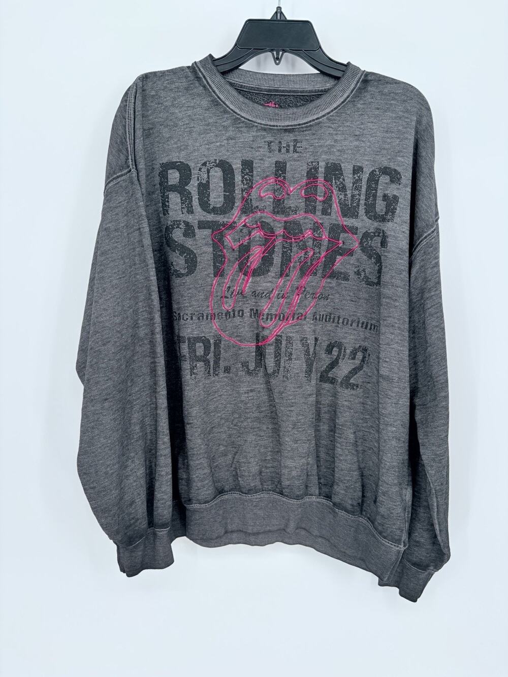 🎸 Rolling Stones Concert Graphic Sweatshirt Unisex Large Gray Sacramento Med 46